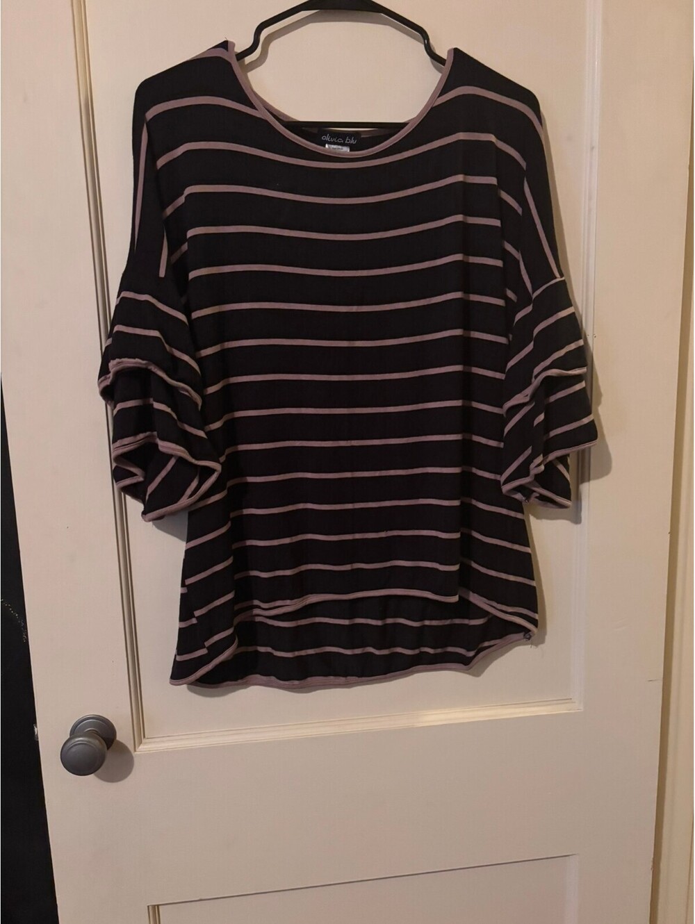 Olivia Blu Black and Mauve Striped Ruffle Sleeve Top Size XL